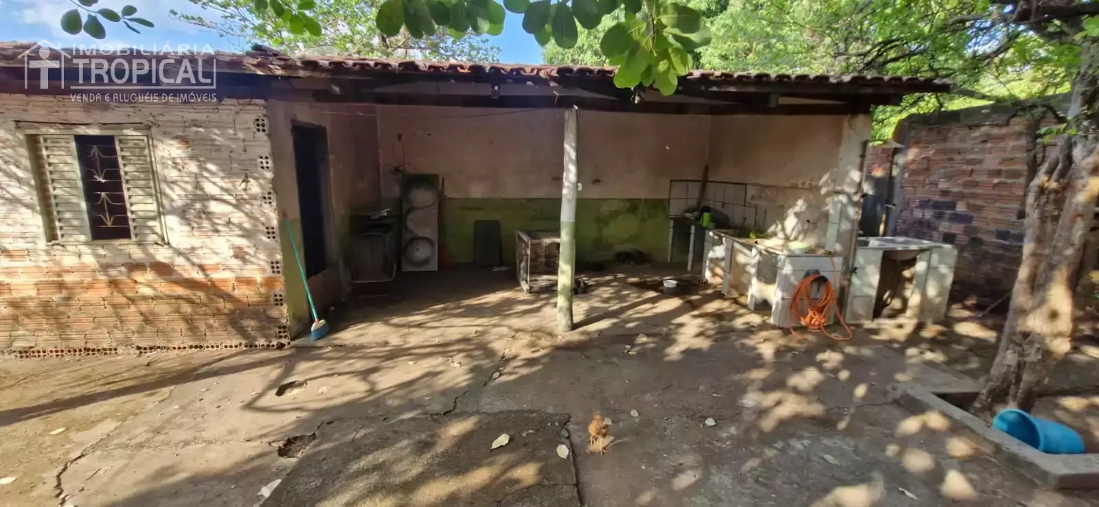 Vende-se casa bem localizada no setor Aeroporto em Porto Nacional-To. — Miniatura 27