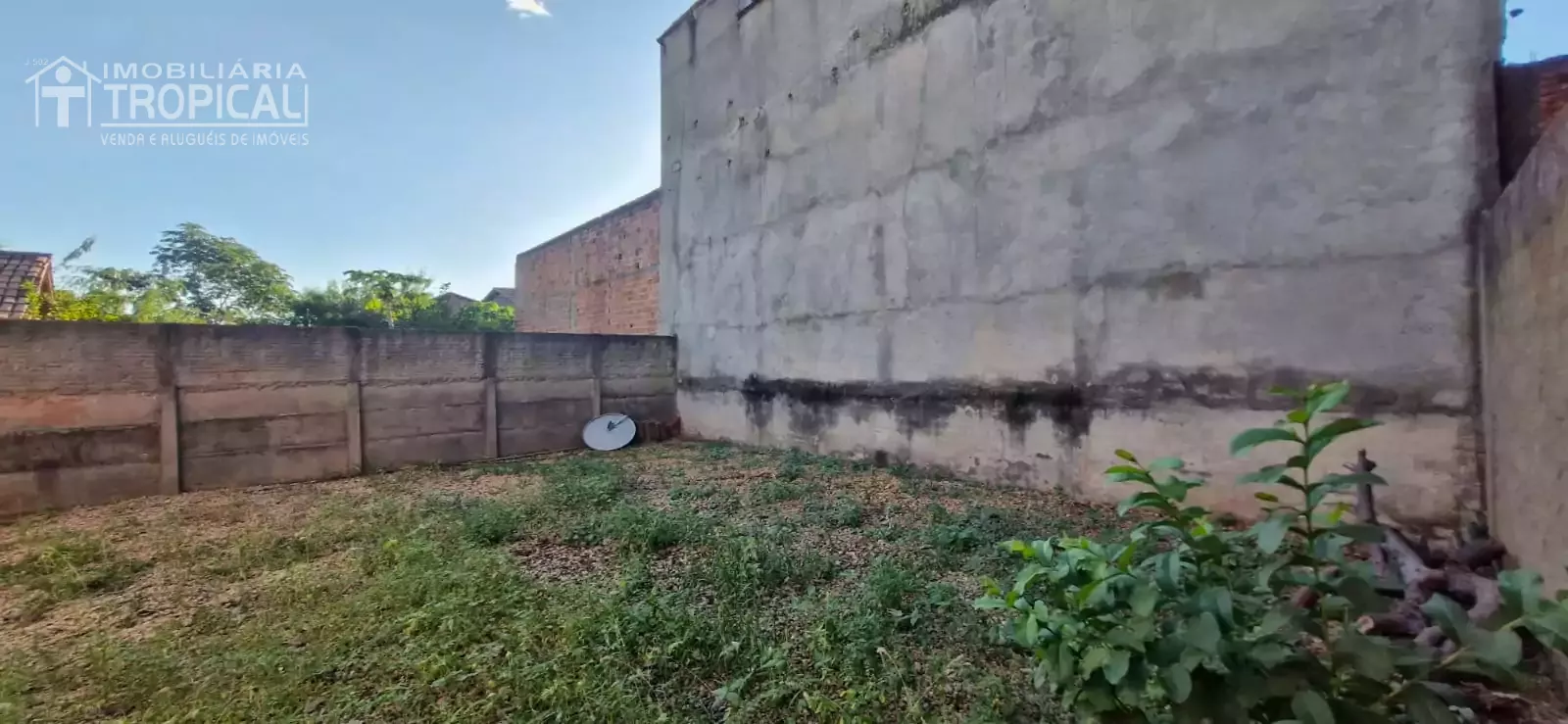 Aluga-se casa bem localizada no setor Jd. Brasília em Porto Nacional-To. — Miniatura 19