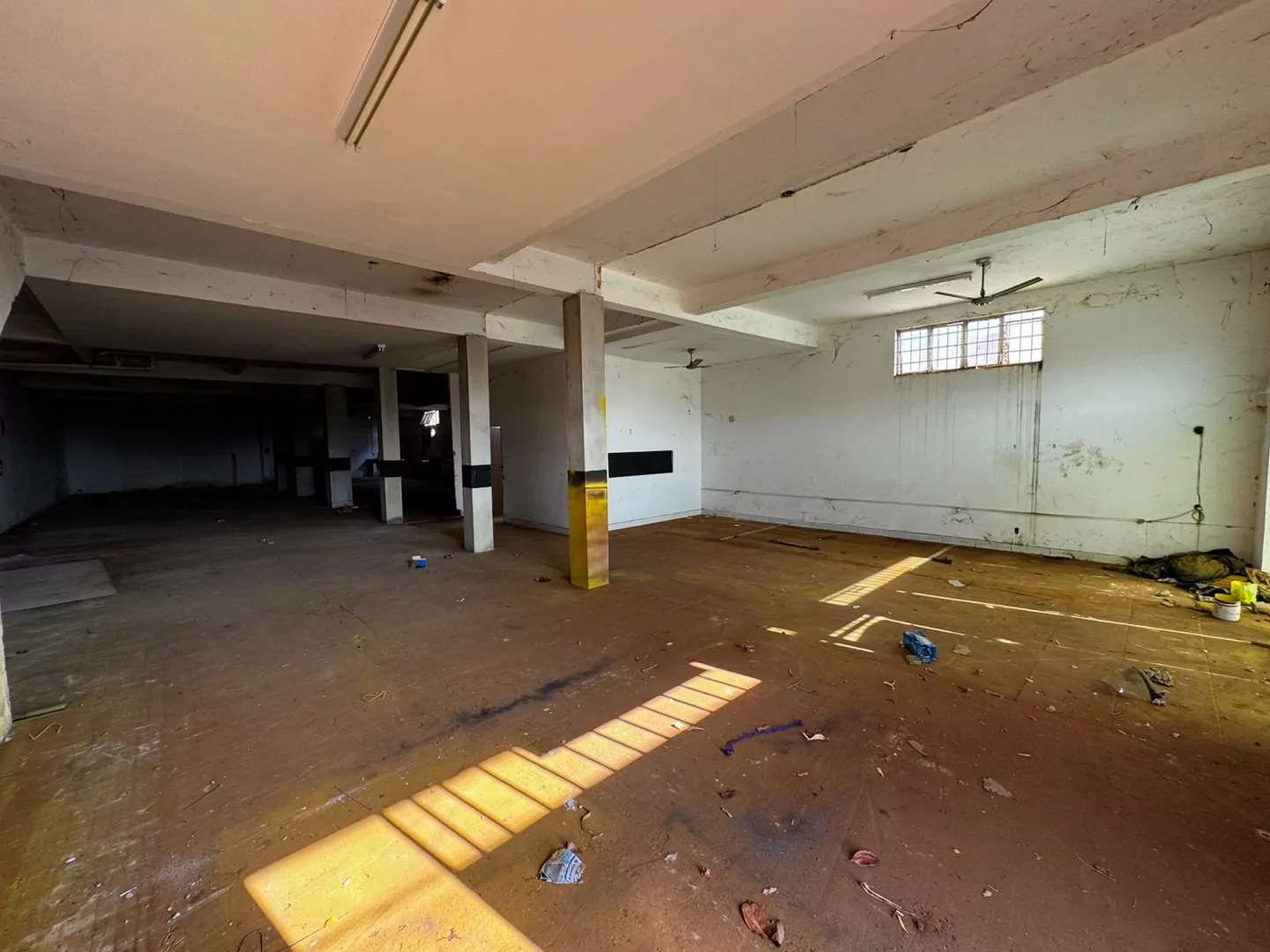 Vendo Ponto Comercial e 01 apartamento na av. Tocantins em Porto Nacional-TO — Miniatura 4