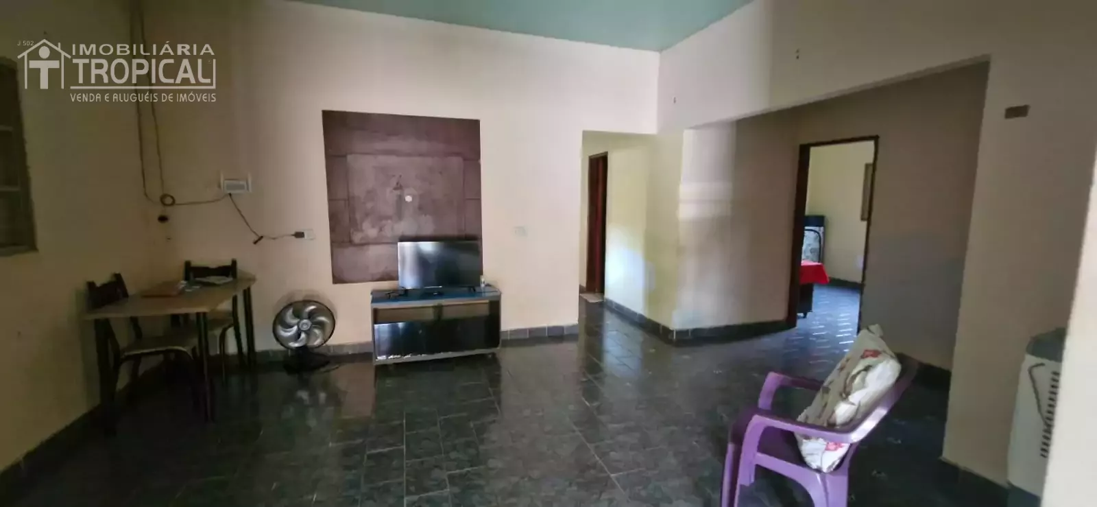 Vende-se casa bem localizada no setor Aeroporto em Porto Nacional-To. — Miniatura 9