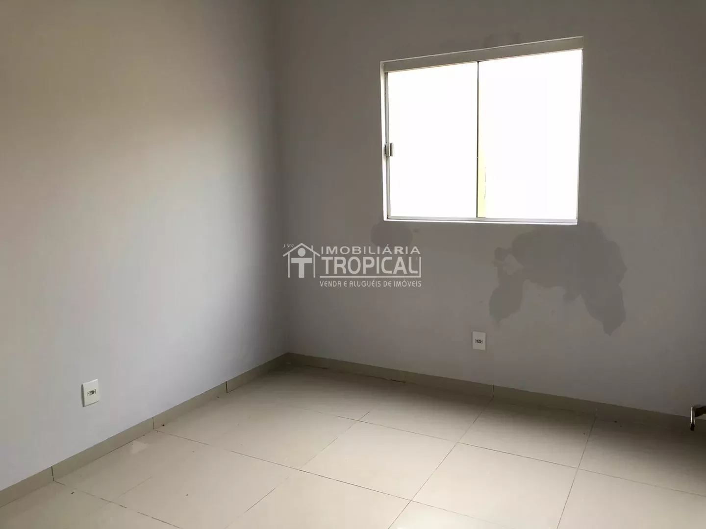 Aluga-se casa no setor Jd. América em Porto Nacional-To. — Miniatura 18