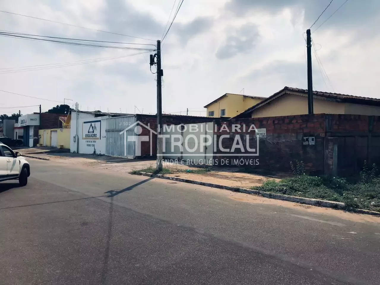 Vende-se Lote bem localizado no centro de Porto Nacional-To. — Miniatura 4