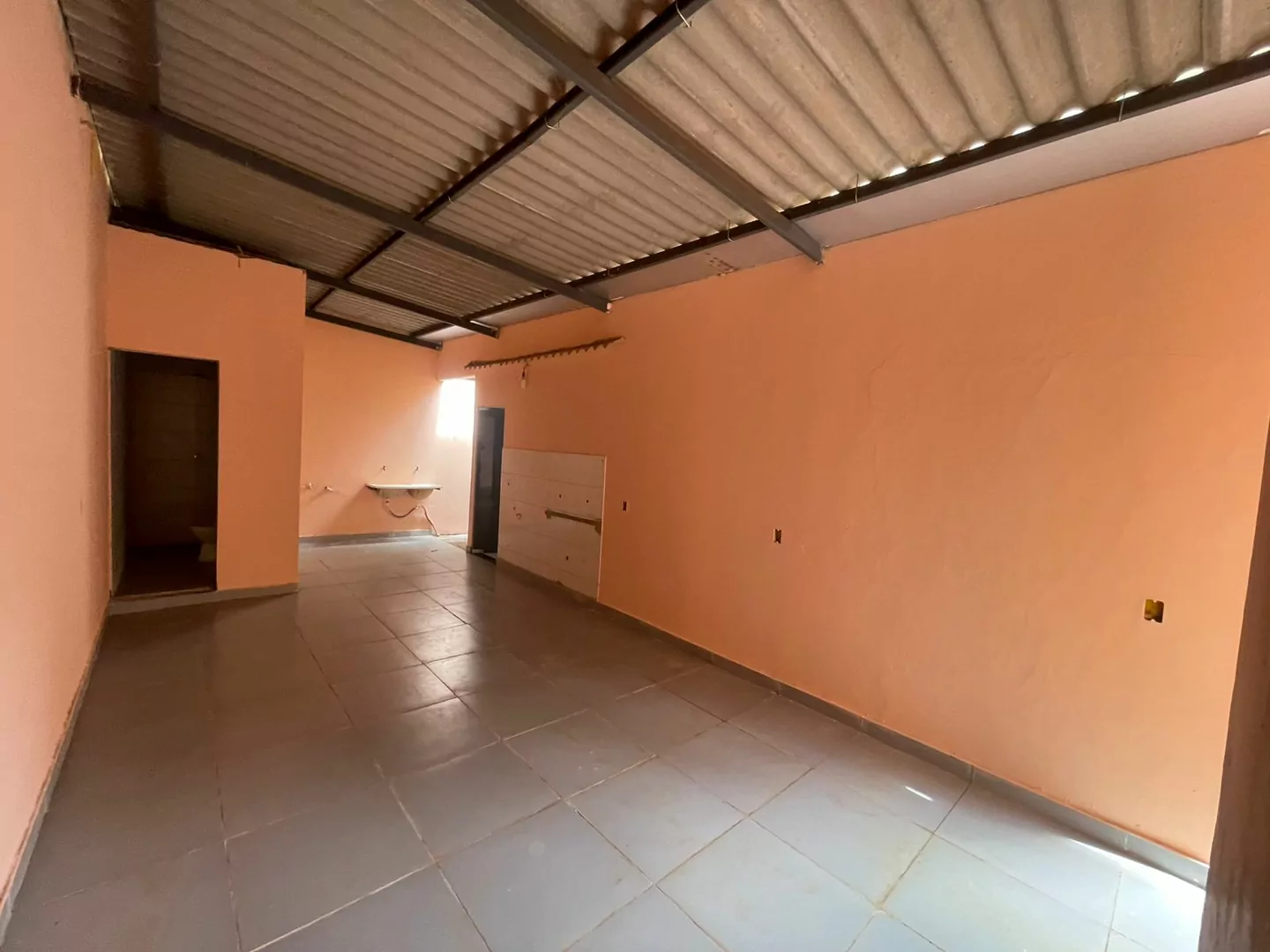 Vendo casa no setor Tropical Palmas em Porto Nacional-TO — Miniatura 10