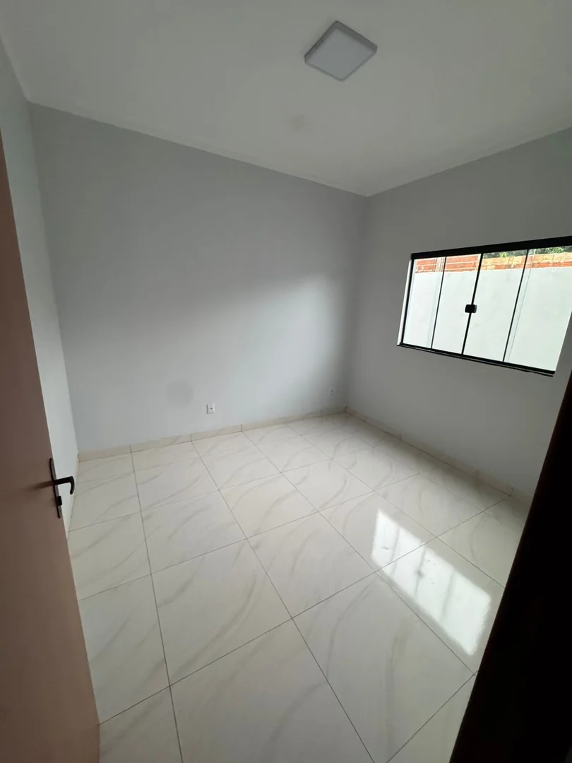 VENDO CASA NOVA LOCALIZADA NO SETOR GUAXUPE EM PORTO NACIONAL-TO. — Miniatura 8