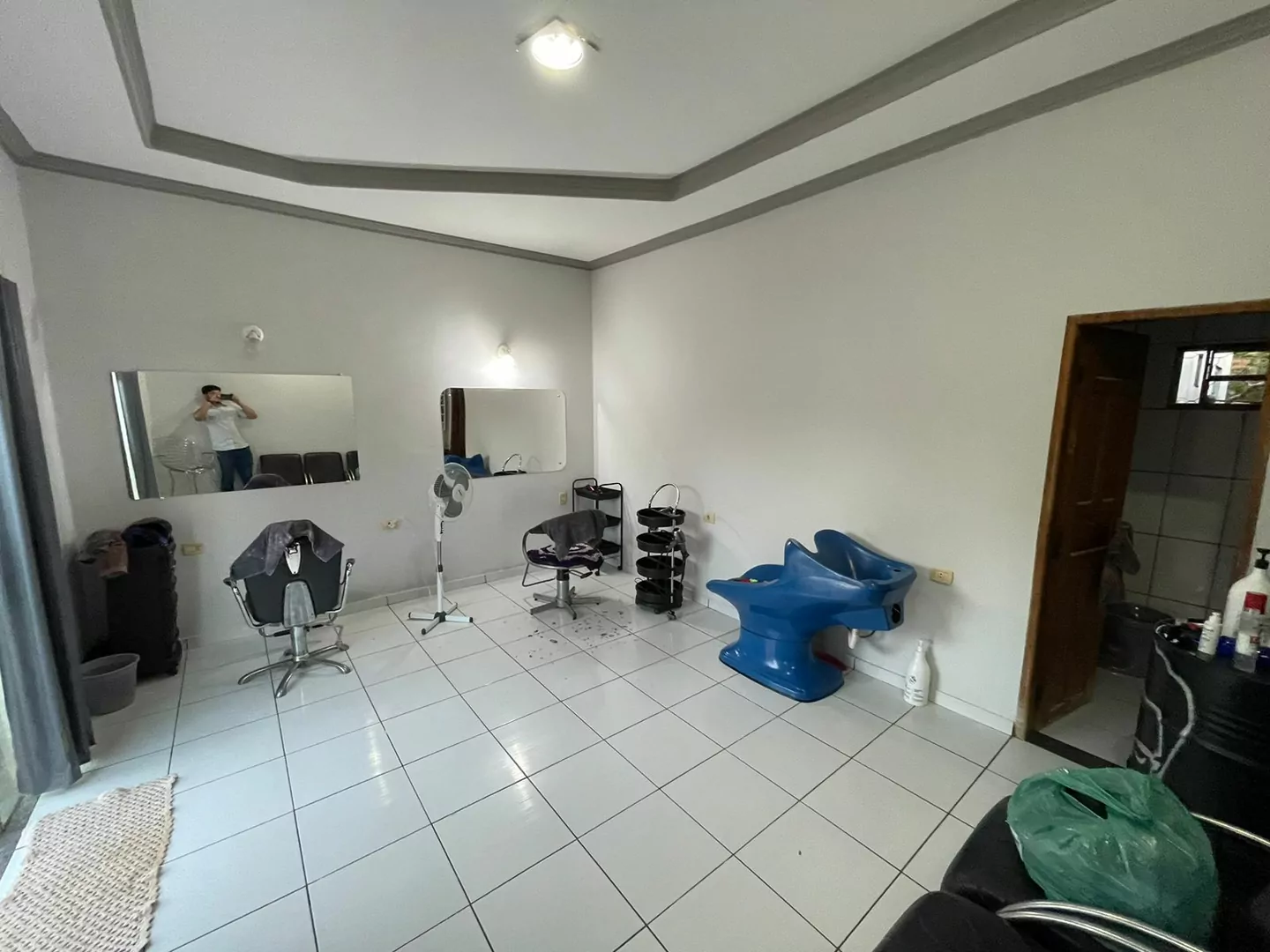 VENDO CASA COM UM PONTO COMERCIAL NA SETOR VILA OPERARIA EM PORTO NACIONAL-TO — Miniatura 11