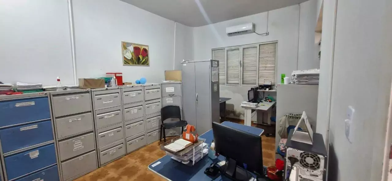 Vendo CASA com area Total; 1200,00m², Setor Aeroporto, Porto Nacional-TO — Miniatura 7