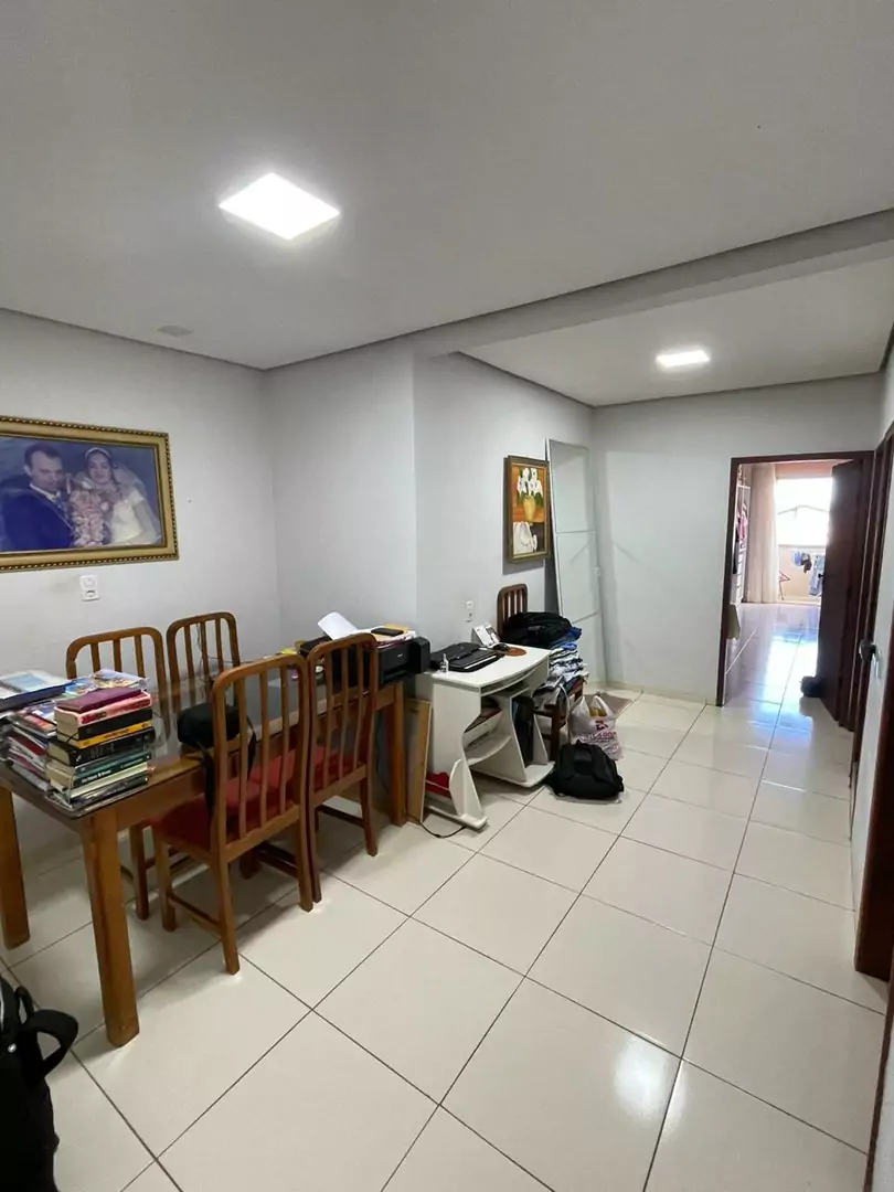 Vende-se Apartamento no Setor Aeroporto em Porto Nacional/ No segundo Andar — Miniatura 4