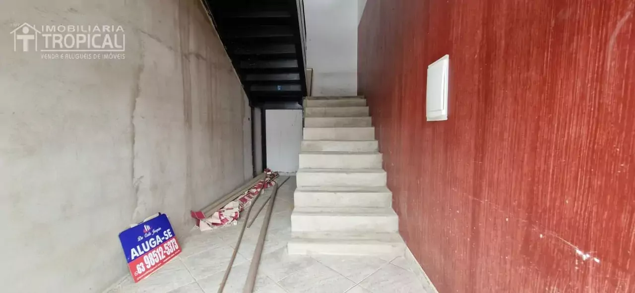 Aluga-se ponto comercia de esquina  bem localizado em Porto Nacional-To. — Miniatura 7