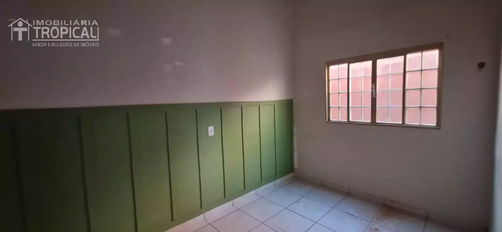 Aluga-se casa bem localizada no setor Jd. Brasília em Porto Nacional-To. — Miniatura 7
