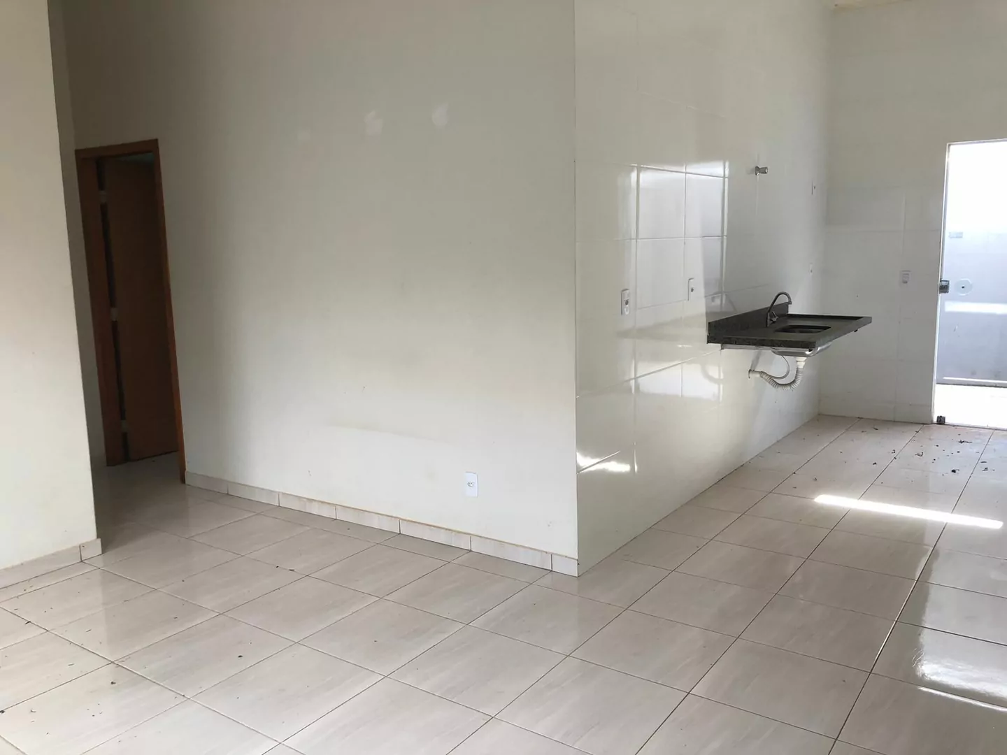 Aluga-se apt. no Residencial H.M Diniz no setor Ype em Porto Nacional-To — Miniatura 8