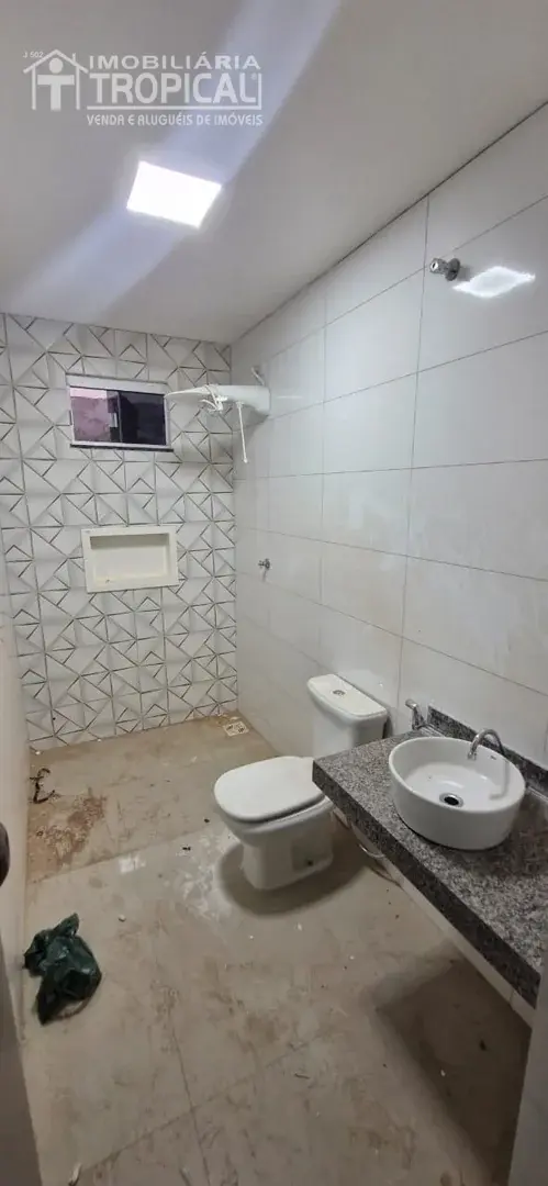 Aluga-se casa bem localizada no setor Jd. Aeroporto em Porto Nacional-To. — Miniatura 9