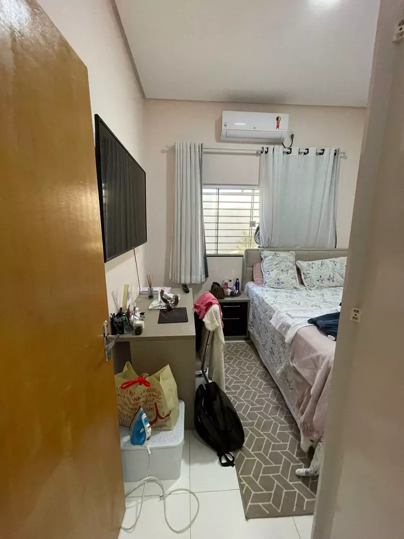 Casa bem Localizada na Avenida Imperial no setor Jardim America em Porto Nacional-TO — Miniatura 15