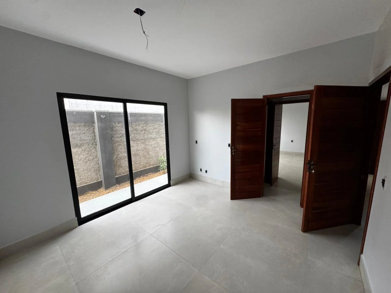 Vendo casa de alto Padrao, Localizada no setor das Mansoes em Porto Nacional-TO — Miniatura 11