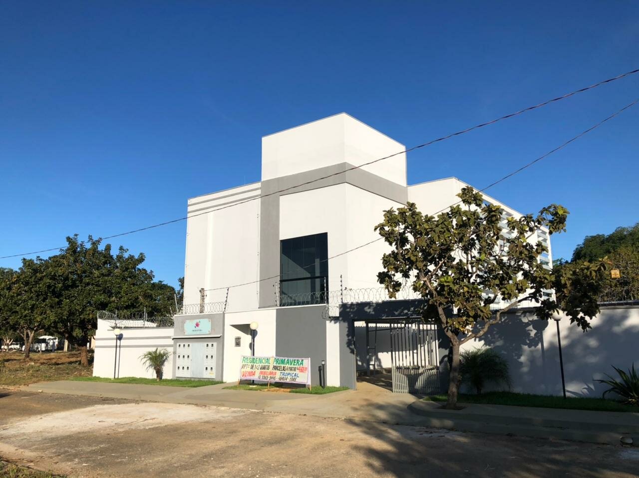Vende-se e financia Apartamentos de 1 e 2 dormitório . — Miniatura 3