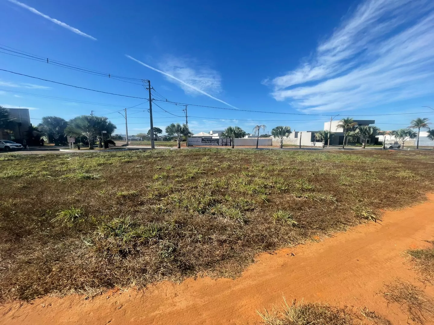 Vendo Lote de esquina no condominio Lake Side em Porto Nacional-TO. — Miniatura 2