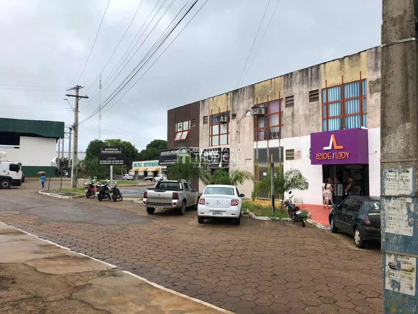 Vende-se sala comercial no Shopping Center Wanda Cristina em Porto Nacional-TO. — Miniatura 3