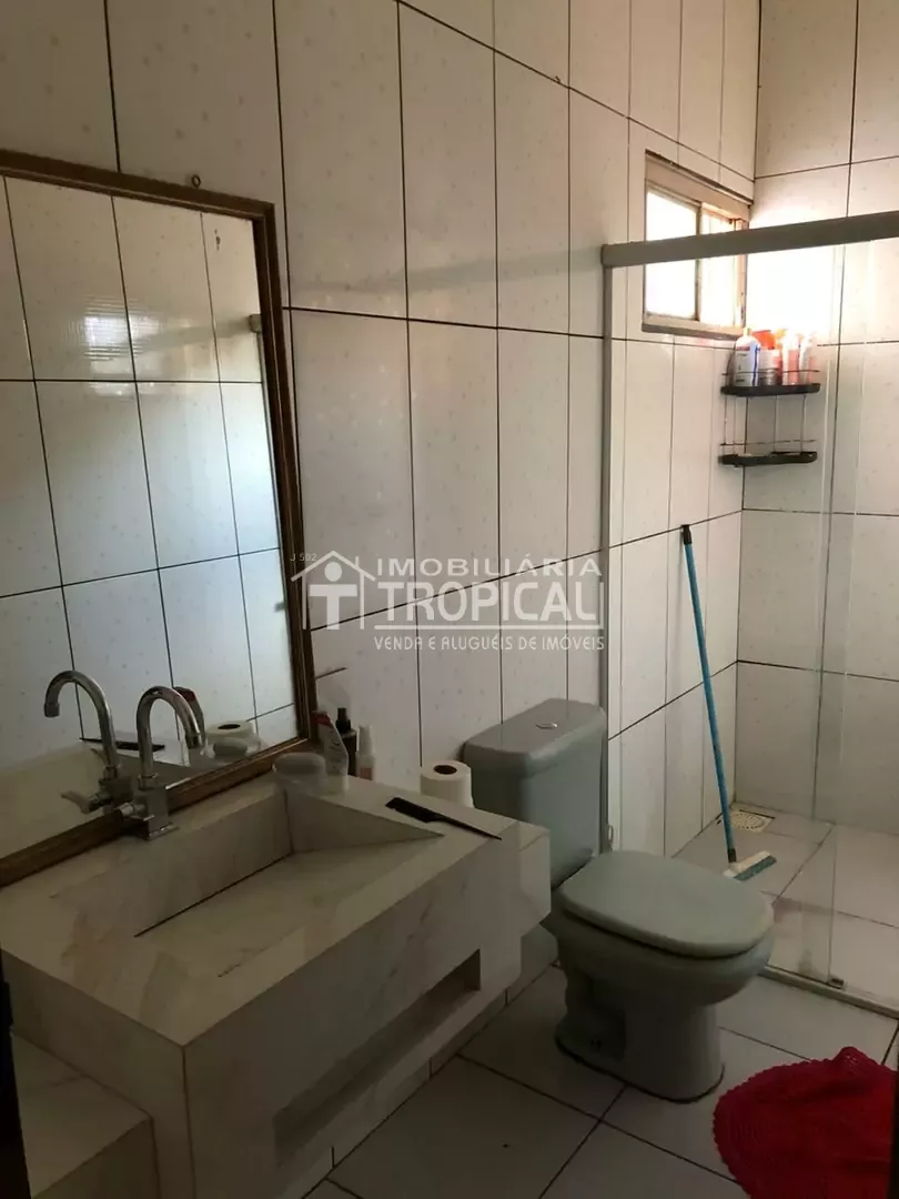 Vende-se casa no setor Vila Nova bem localizada em Porto Nacional-TO. — Miniatura 21