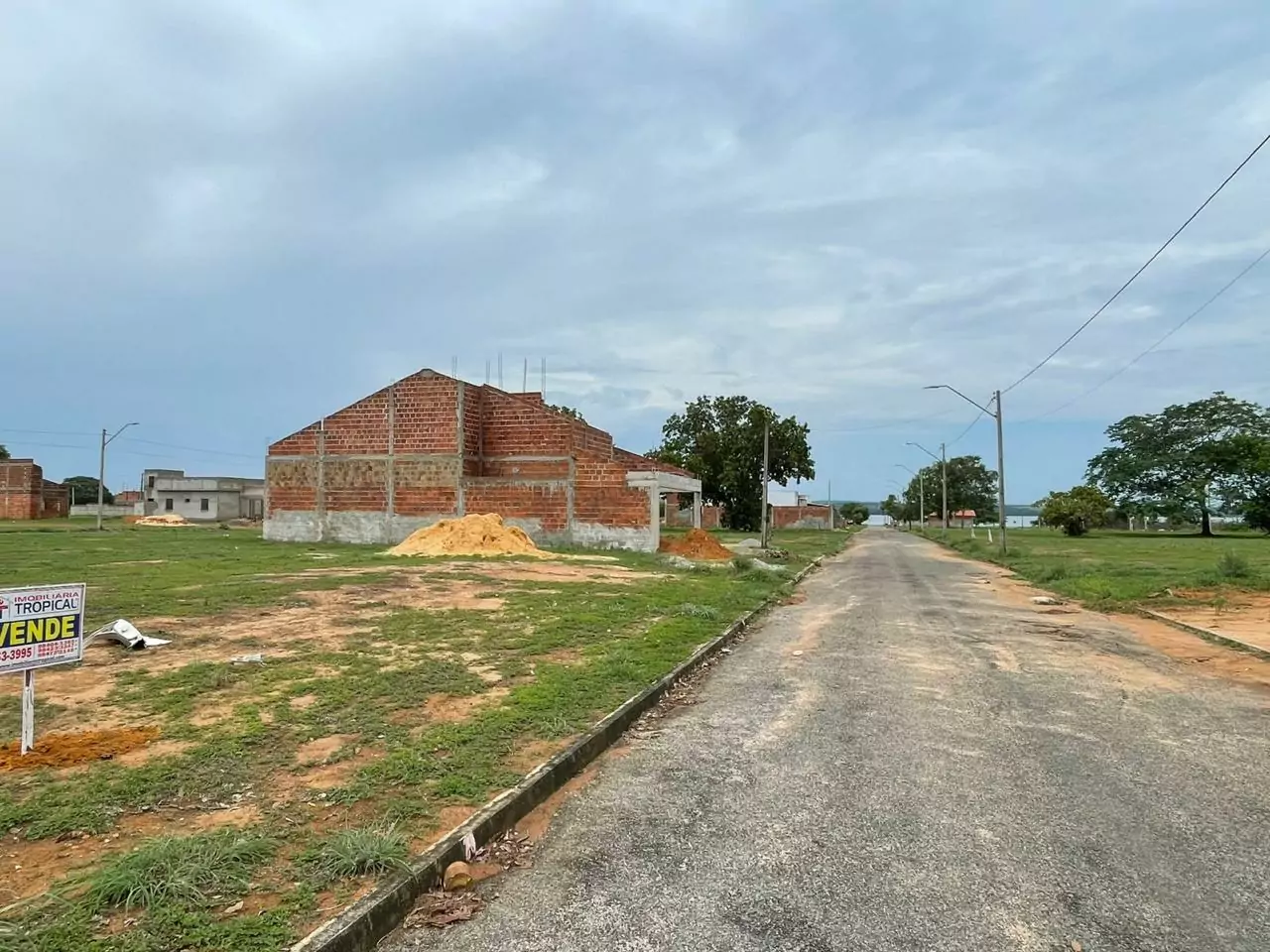 LOTE à venda com area Total; 200,00m², Setor Praia Bela, Porto Nacional-TO — Miniatura 4