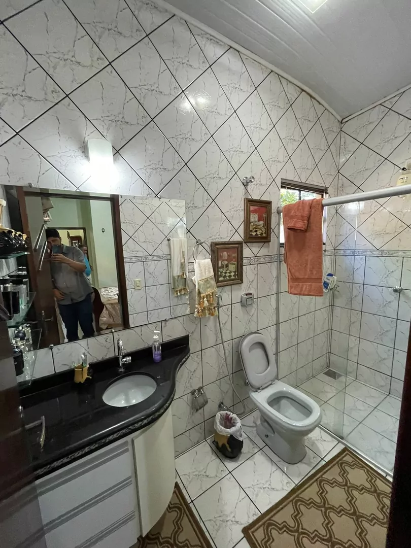 Vendo Casa de alto padrao no setor Aeroporto em Porto Nacional-TO — Miniatura 13
