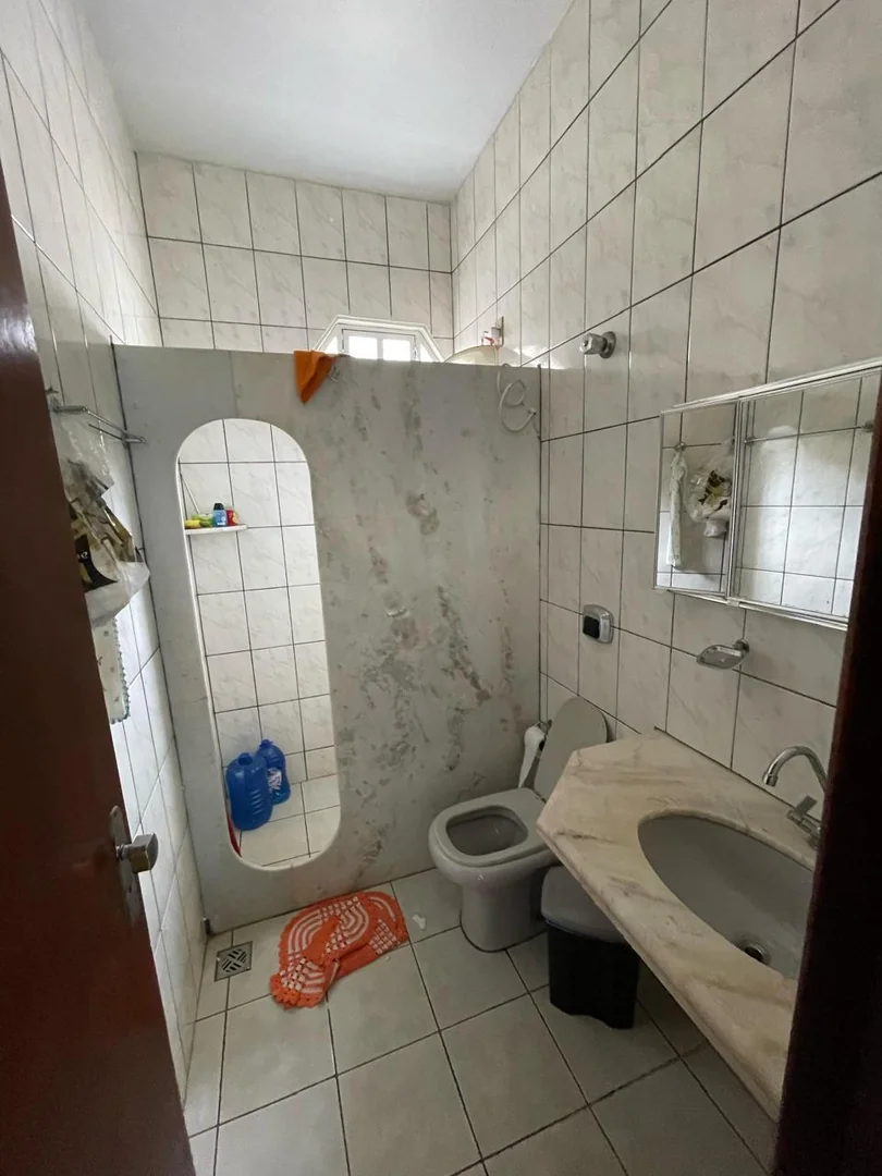 Vende-se casa no setor Aeroporto bem localizado em Porto Nacional-To. — Miniatura 10