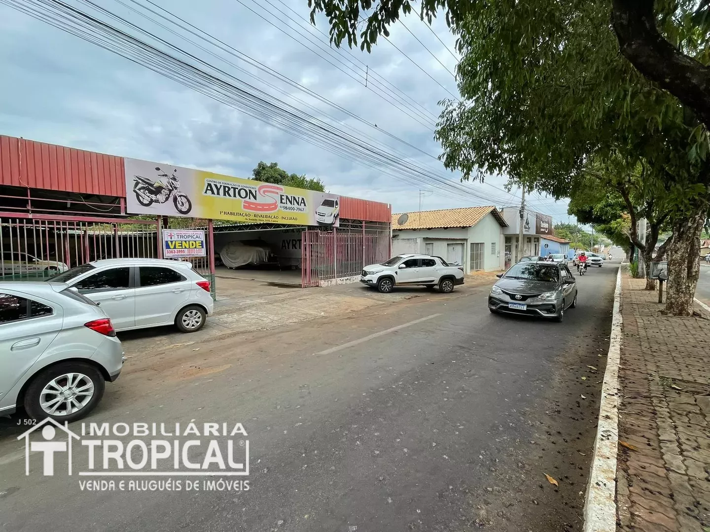 Vendo Ponto Comercial no centro de Porto Nacional-TO na AV. Joaquim Aires. — Miniatura 2