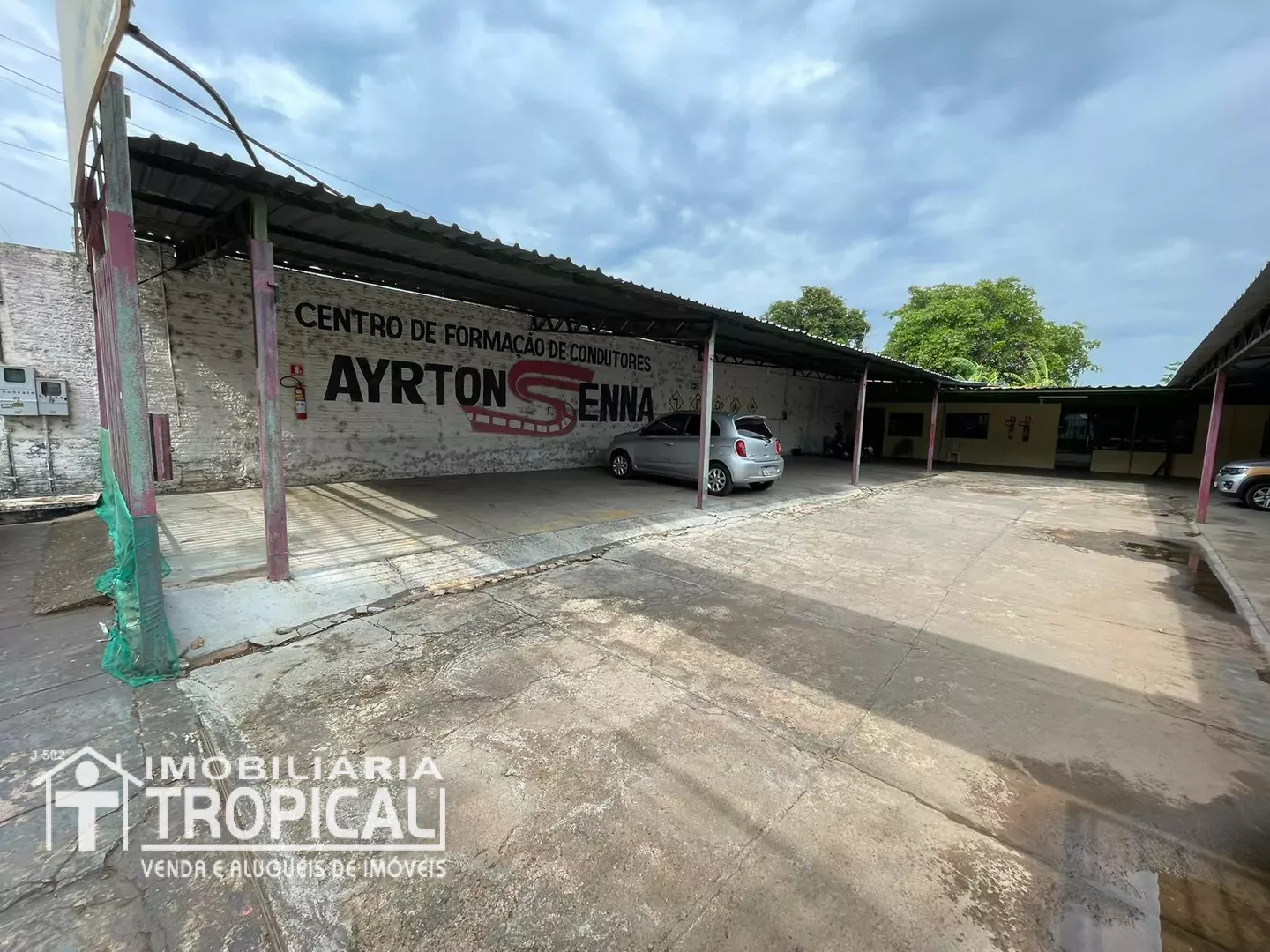 Vendo Ponto Comercial no centro de Porto Nacional-TO na AV. Joaquim Aires. — Miniatura 3