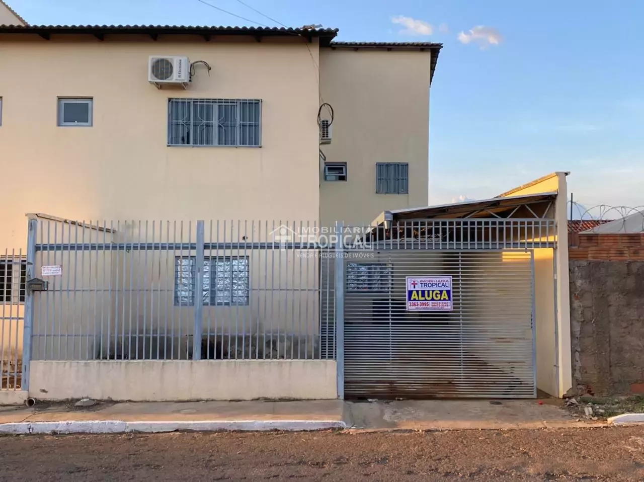 Vende-se prédio residencial no Jd. Brasília em Porto Nacional-To — Miniatura 2