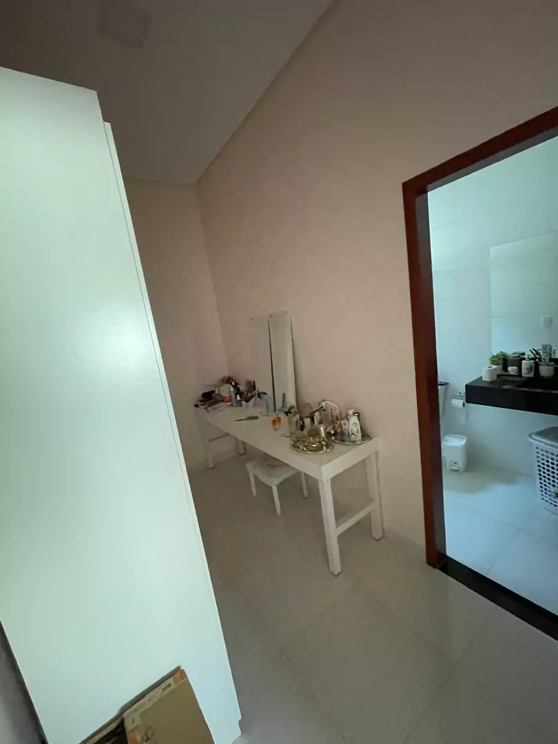 Casa bem Localizada na Avenida Imperial no setor Jardim America em Porto Nacional-TO — Miniatura 14