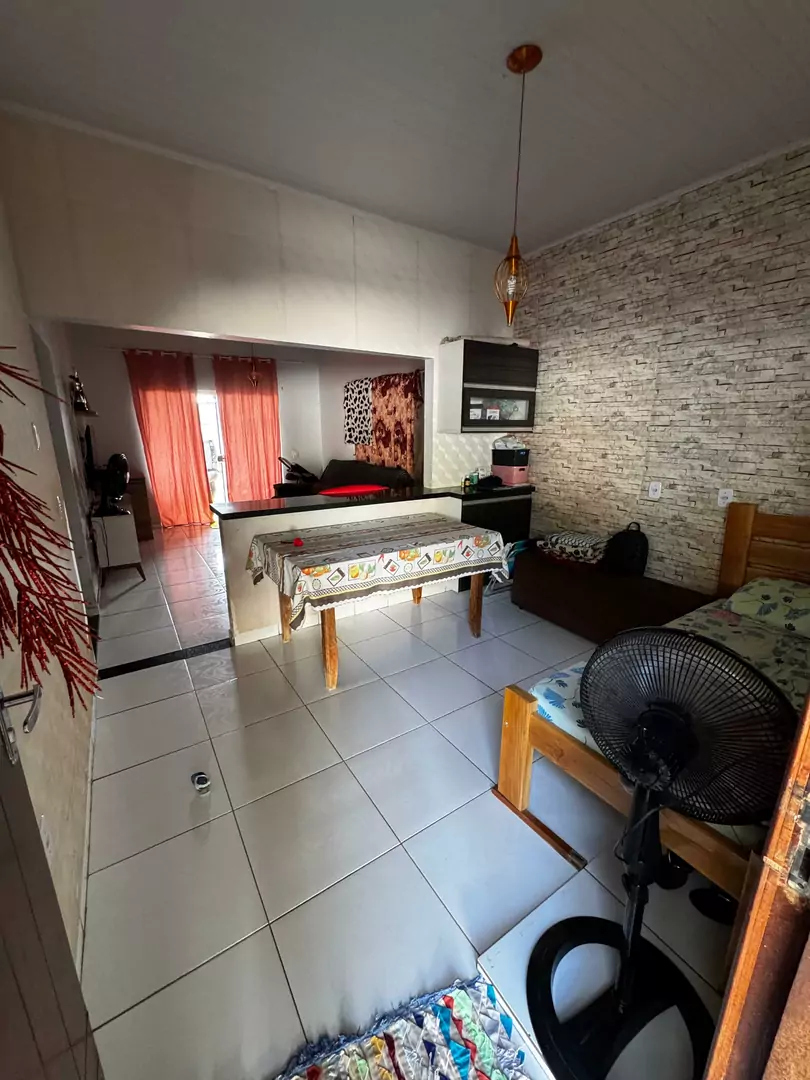 Vendo casa de alto Padrao localizada no setor nova capital em Porto Naional-TO. — Miniatura 5
