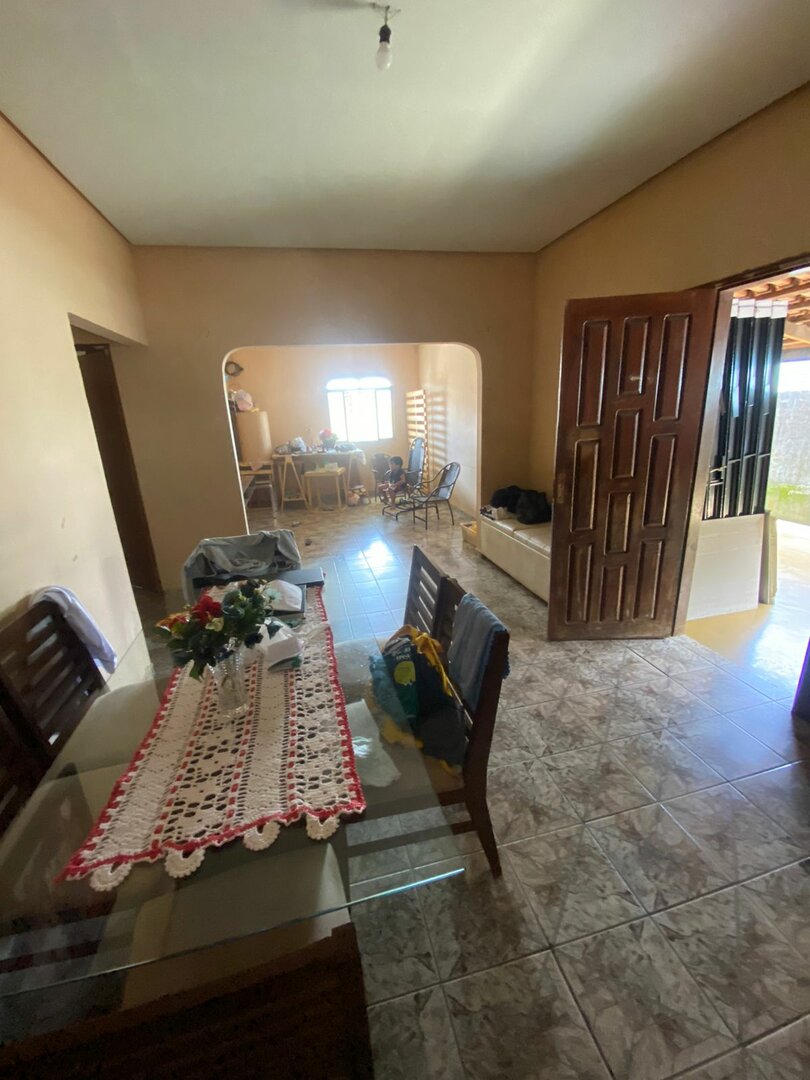 Vende-se casa no setor beira rio em Porto Nacional-To. — Miniatura 8