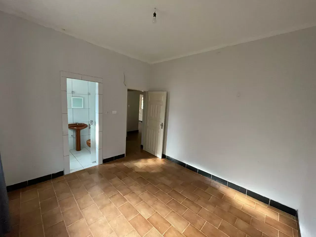 02 casas a venda no setor Jardim Brasilia em Porto Nacional-TO — Miniatura 12