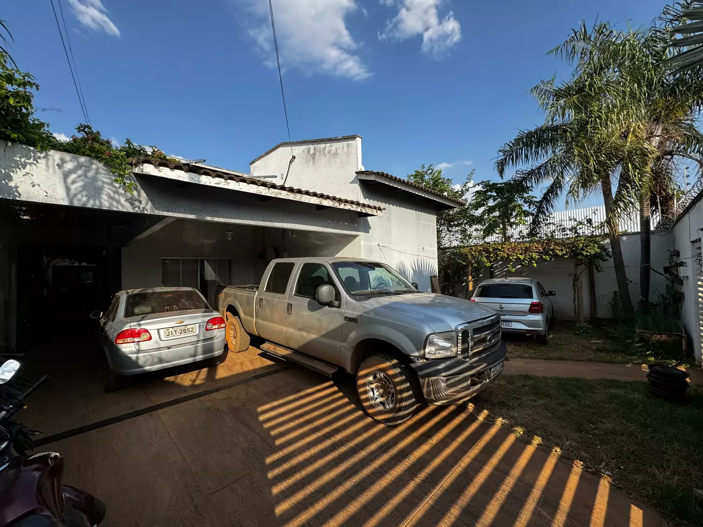 Vendo casa de alto Padrao localizada no setor nova capital em Porto Naional-TO. — Miniatura 4