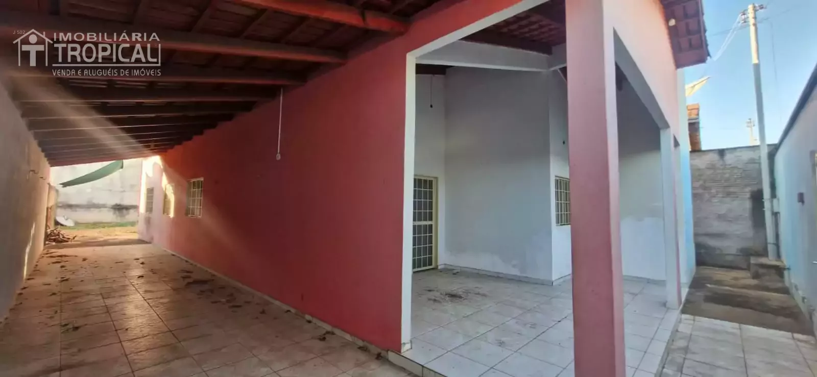 Aluga-se casa bem localizada no setor Jd. Brasília em Porto Nacional-To. — Miniatura 5