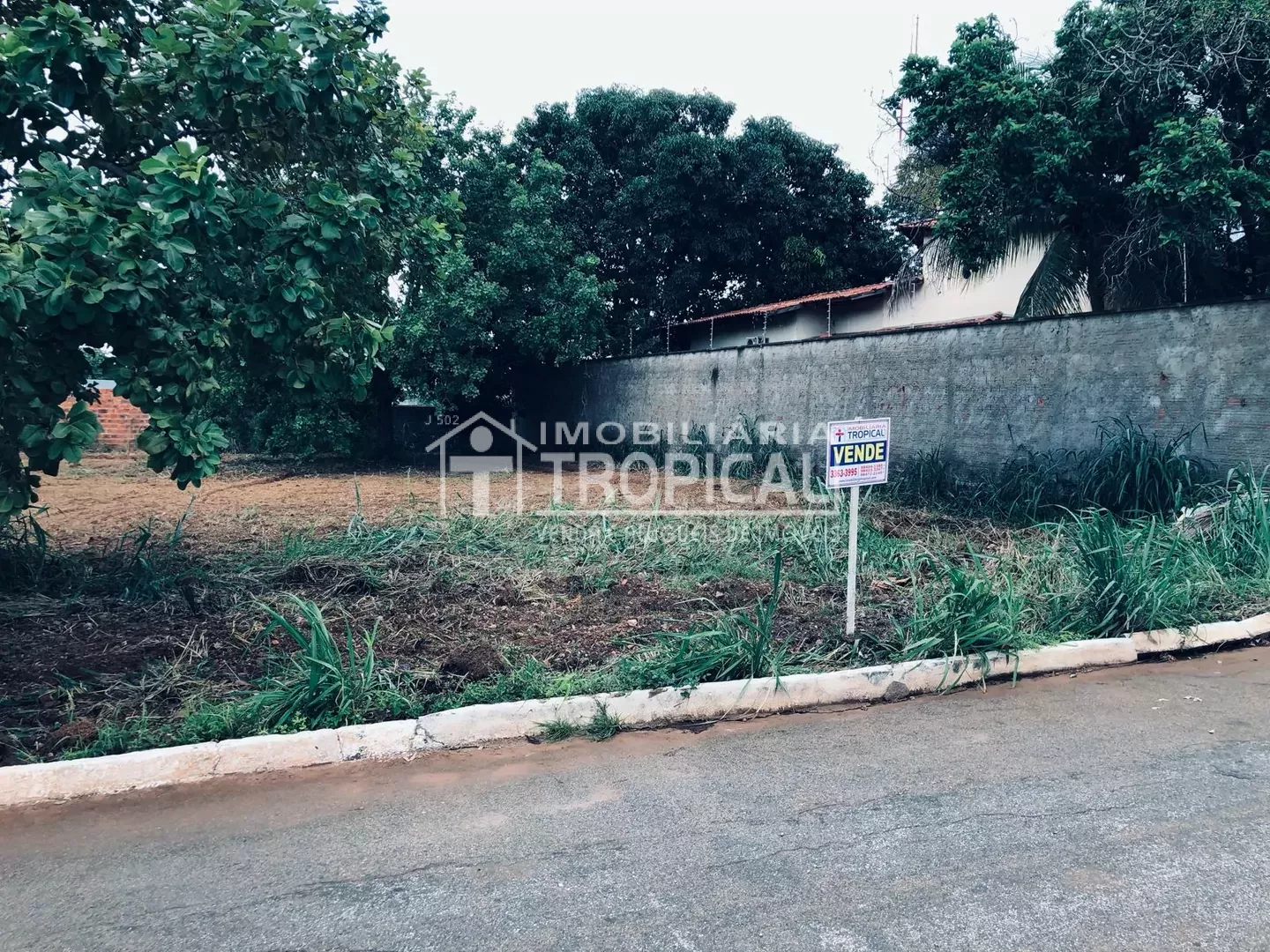 Vende-se lote no setor Aeroporto bem localizado em Porto Nacional-To. — Miniatura 5
