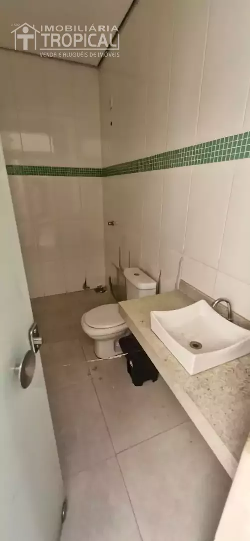 Aluga-se ponto comercial bem localizado no centro de Porto Naconal-To. — Miniatura 24