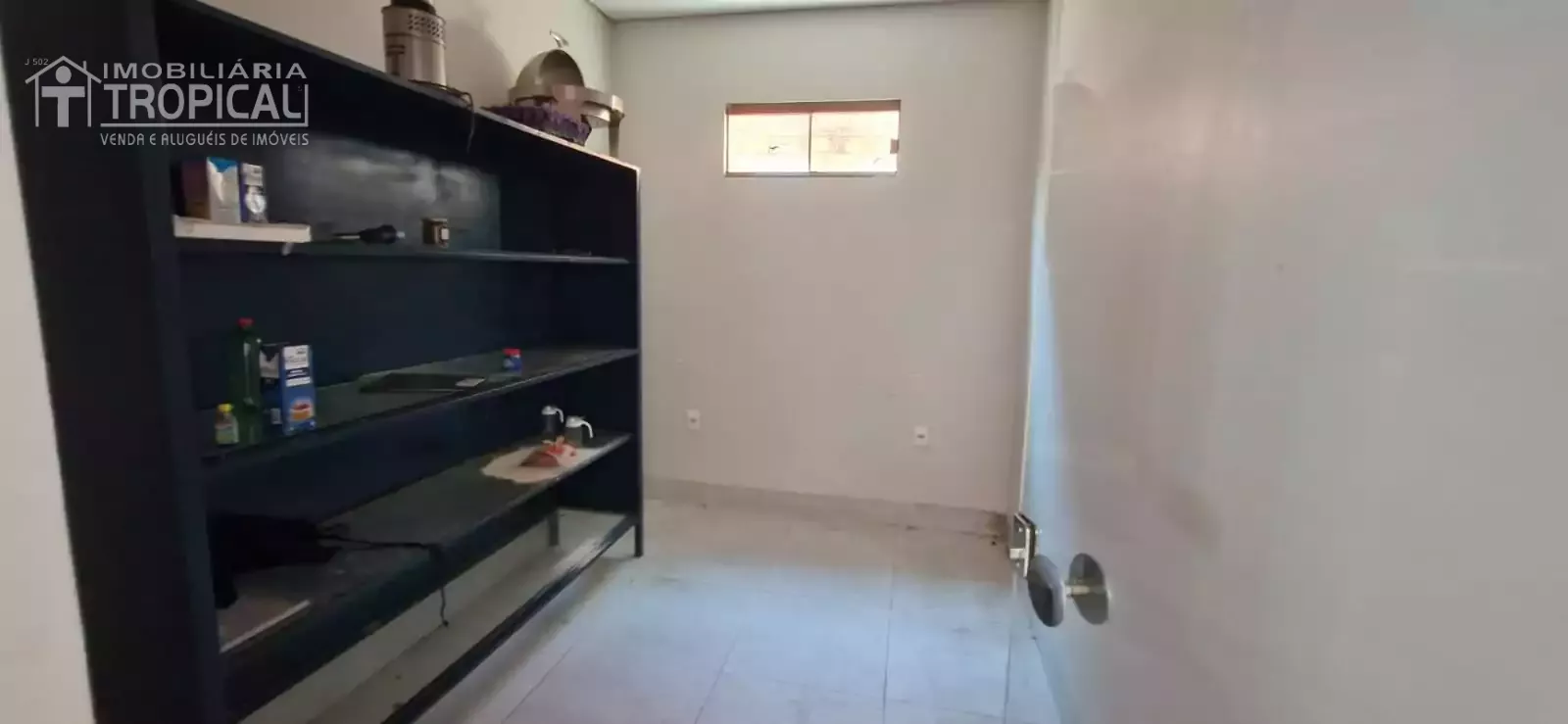 Aluga-se ponto comercial bem localizado no centro de Porto Naconal-To. — Miniatura 20