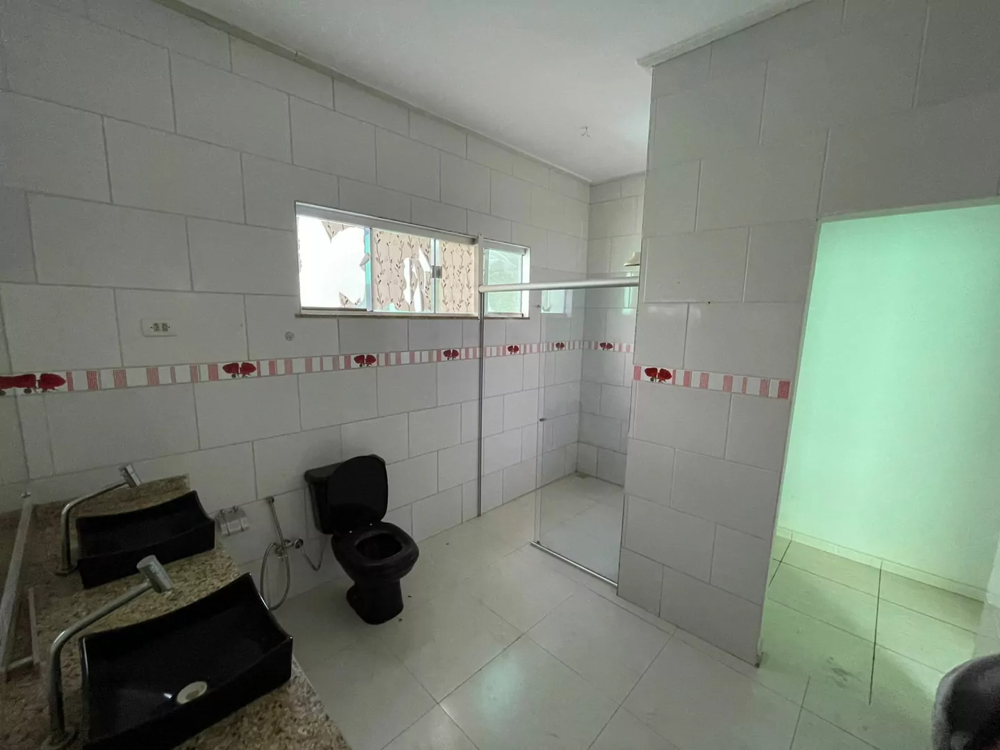 Vendo casa com Piscina no setor jardim America  em Porto Nacional-TO. — Miniatura 10
