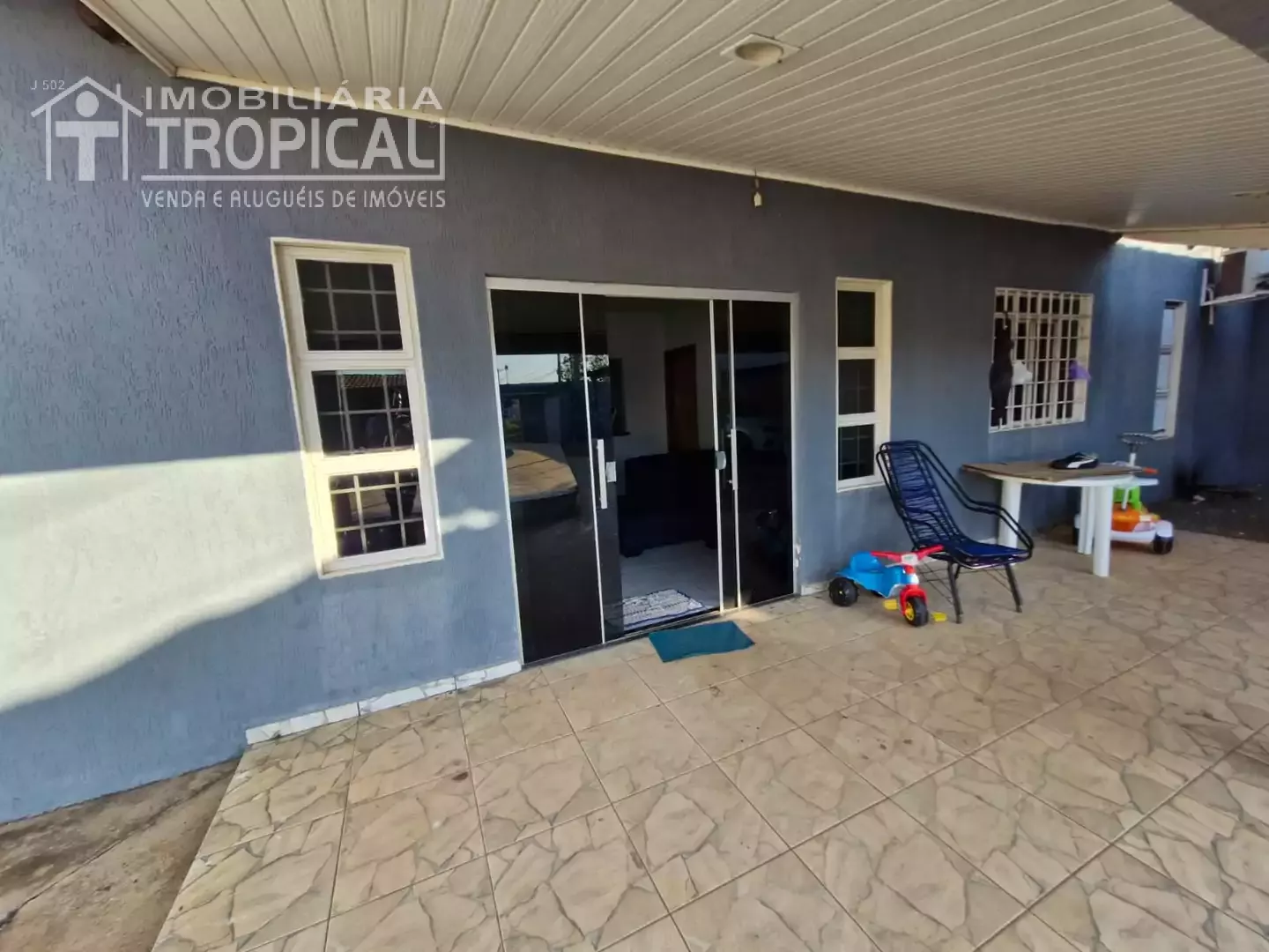 Aluga-se casa com piscina no setor ype próximo as faculdades em Porto Nacional-To. — Miniatura 9