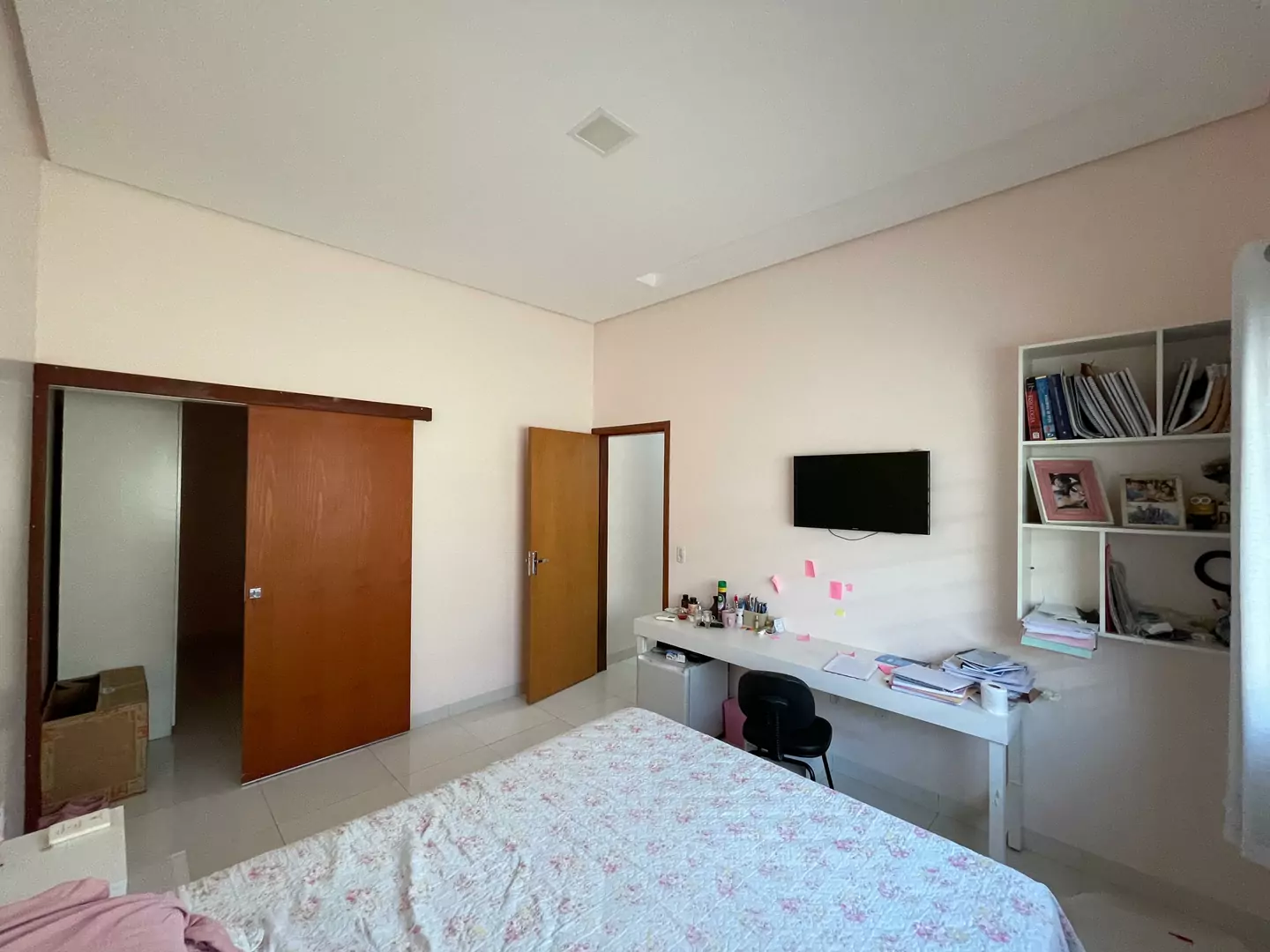Casa bem Localizada na Avenida Imperial no setor Jardim America em Porto Nacional-TO — Miniatura 13