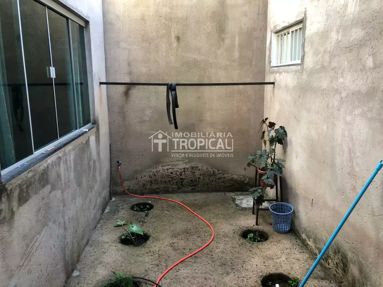 Vende-se casa no setor Vila Nova bem localizada em Porto Nacional-TO. — Miniatura 25