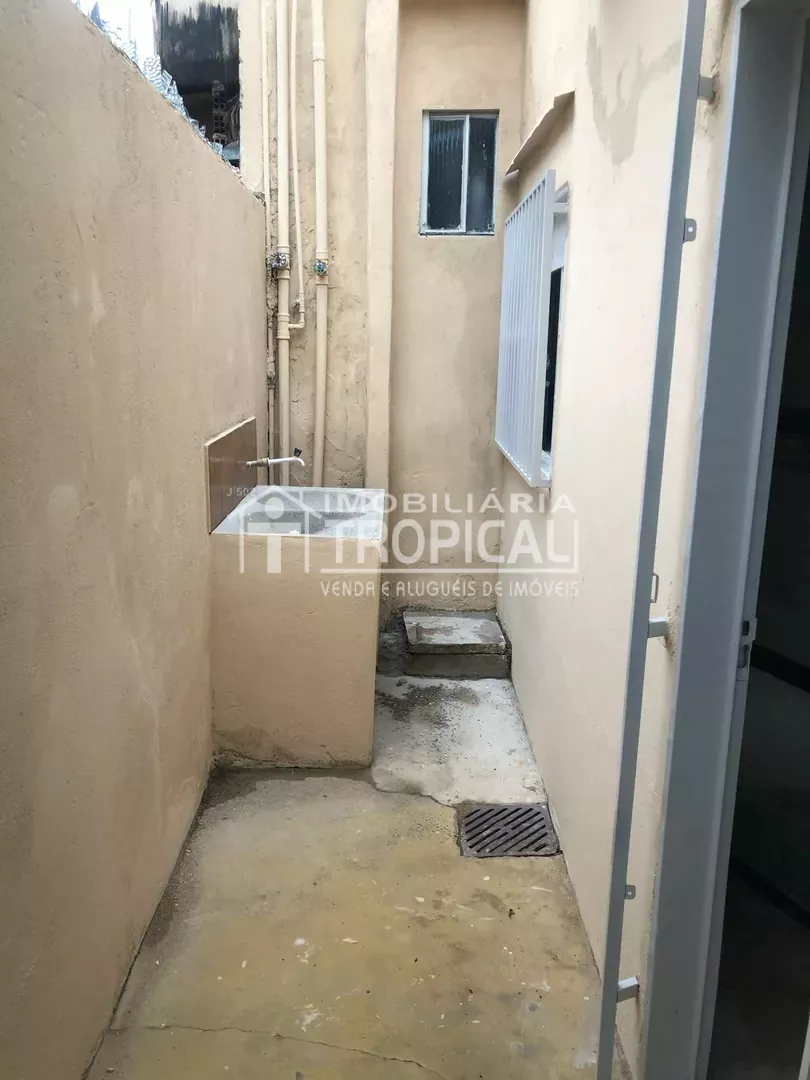 Casa à Venda na Pracinha das Mães, Bairro Centro, Bem Localizado em Porto Nacional-TO — Miniatura 3