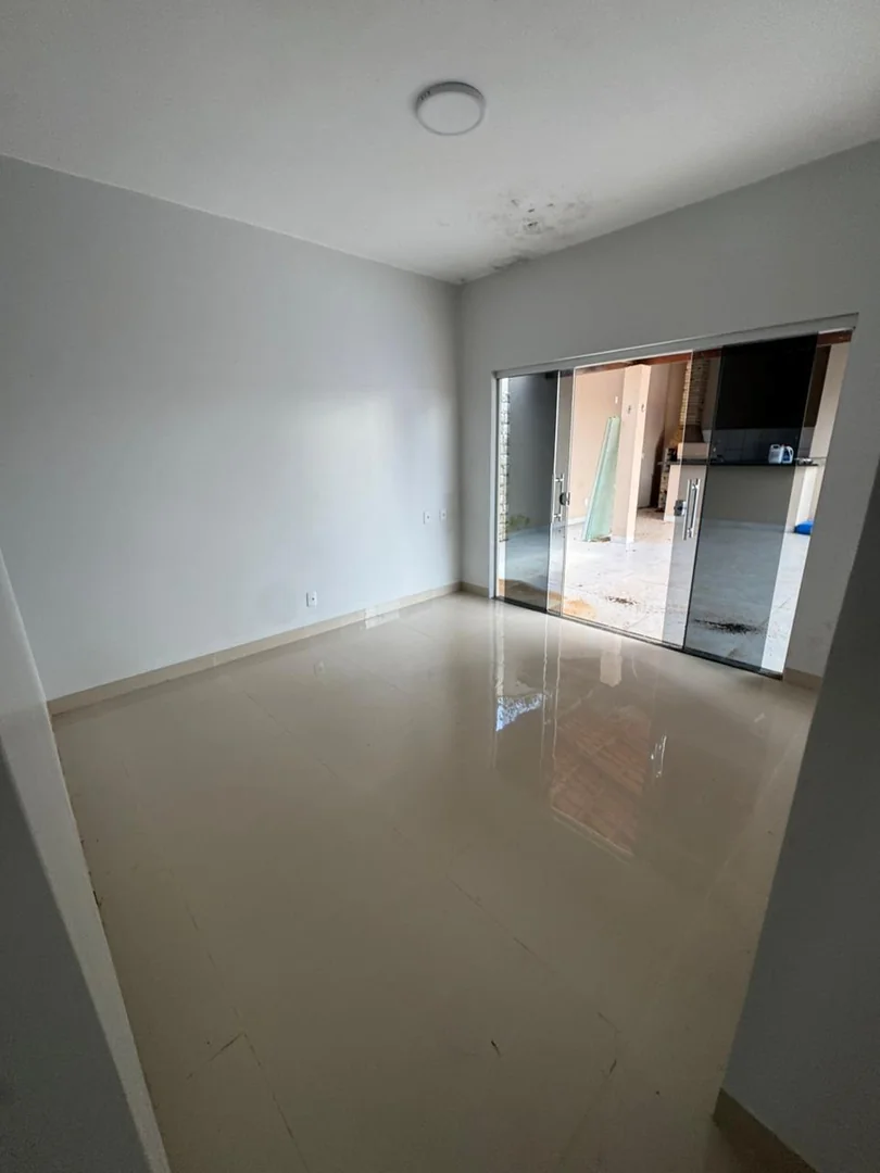 Vendo casa com 04 suites na larje no setor jardim dos Ypes em Porto Nacional-TO — Miniatura 18