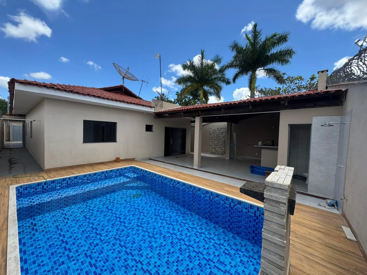 Vendo casa com 04 suites na larje no setor jardim dos Ypes em Porto Nacional-TO — Miniatura 21