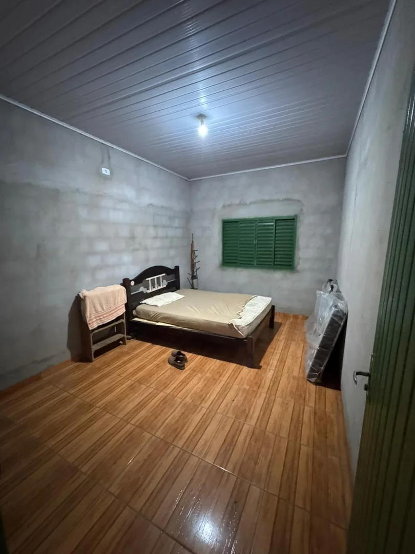 Vendo casa Localizado no setor Jardim Querido em Porto Nacional-TO — Miniatura 9
