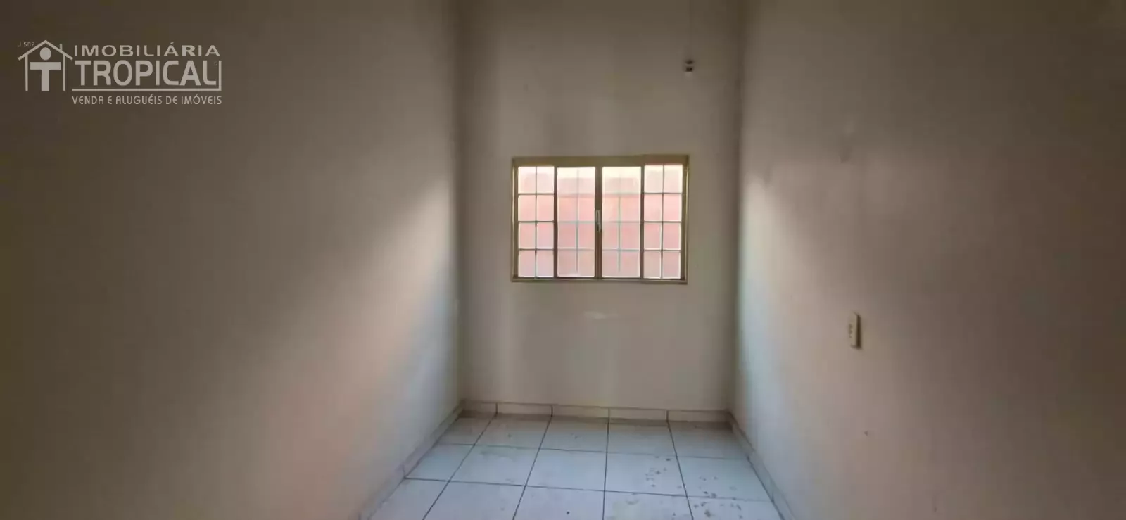 Aluga-se casa bem localizada no setor Jd. Brasília em Porto Nacional-To. — Miniatura 12