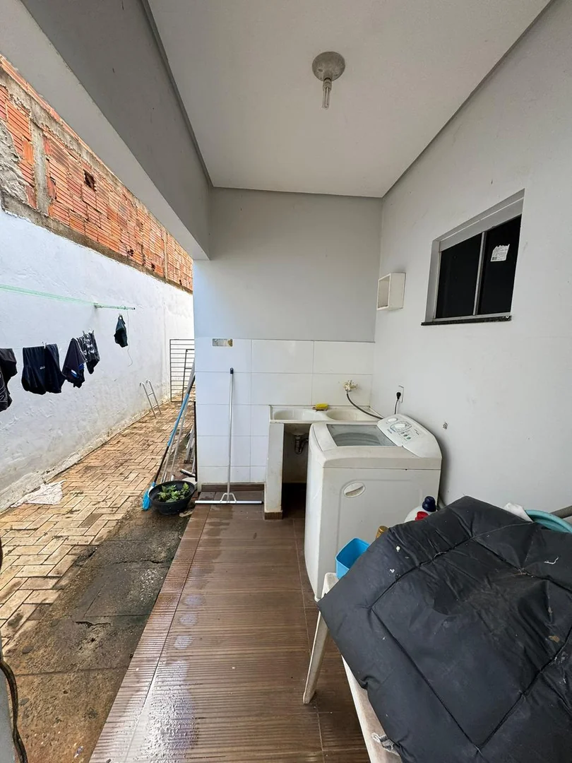Casa de Alto Padrão no Setor Jardim América – Sobrado Exclusivo — Miniatura 13