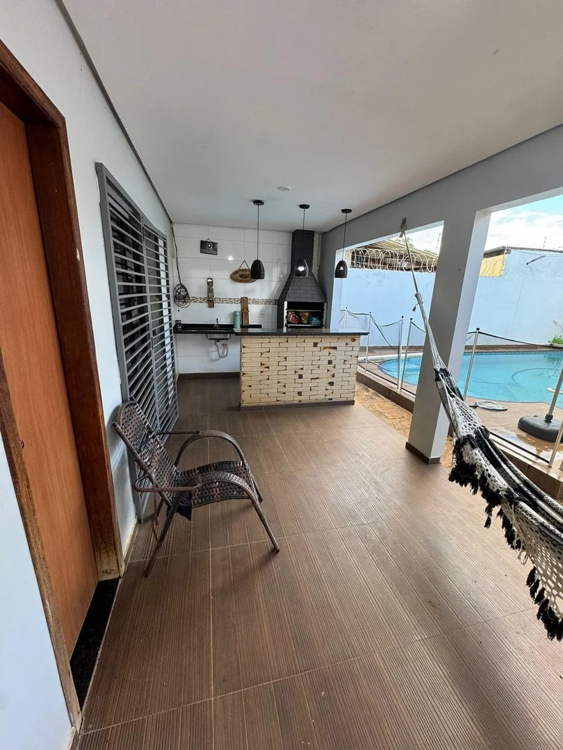 Casa de Alto Padrão no Setor Jardim América – Sobrado Exclusivo — Miniatura 12
