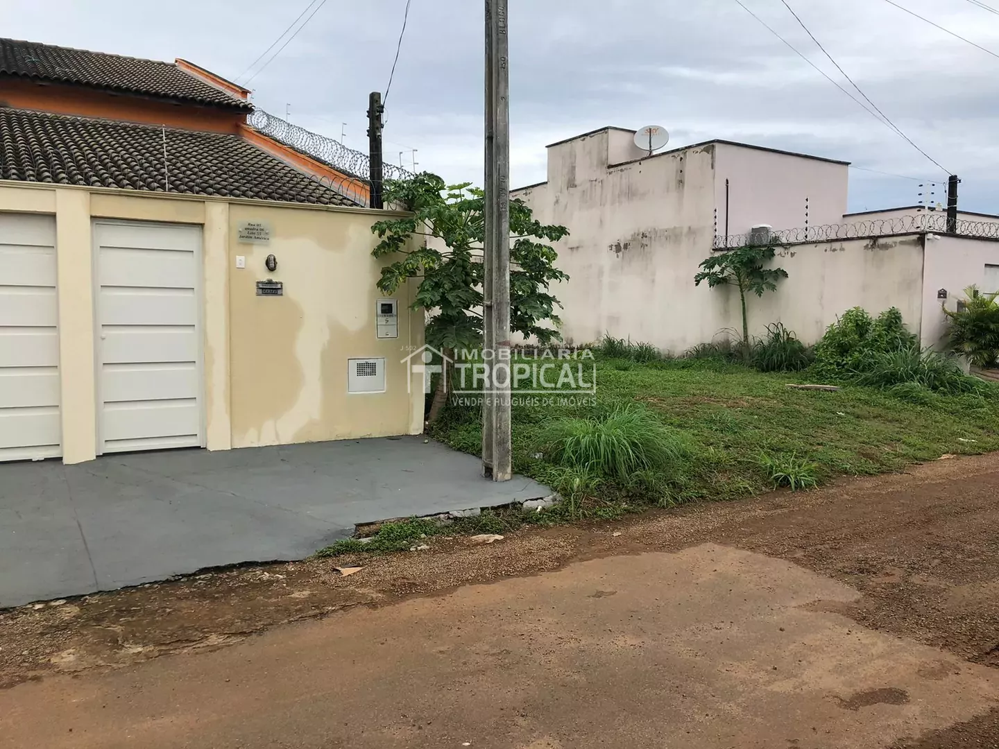 Aluga-se casa no setor Jd. América em Porto Nacional-To. — Miniatura 2