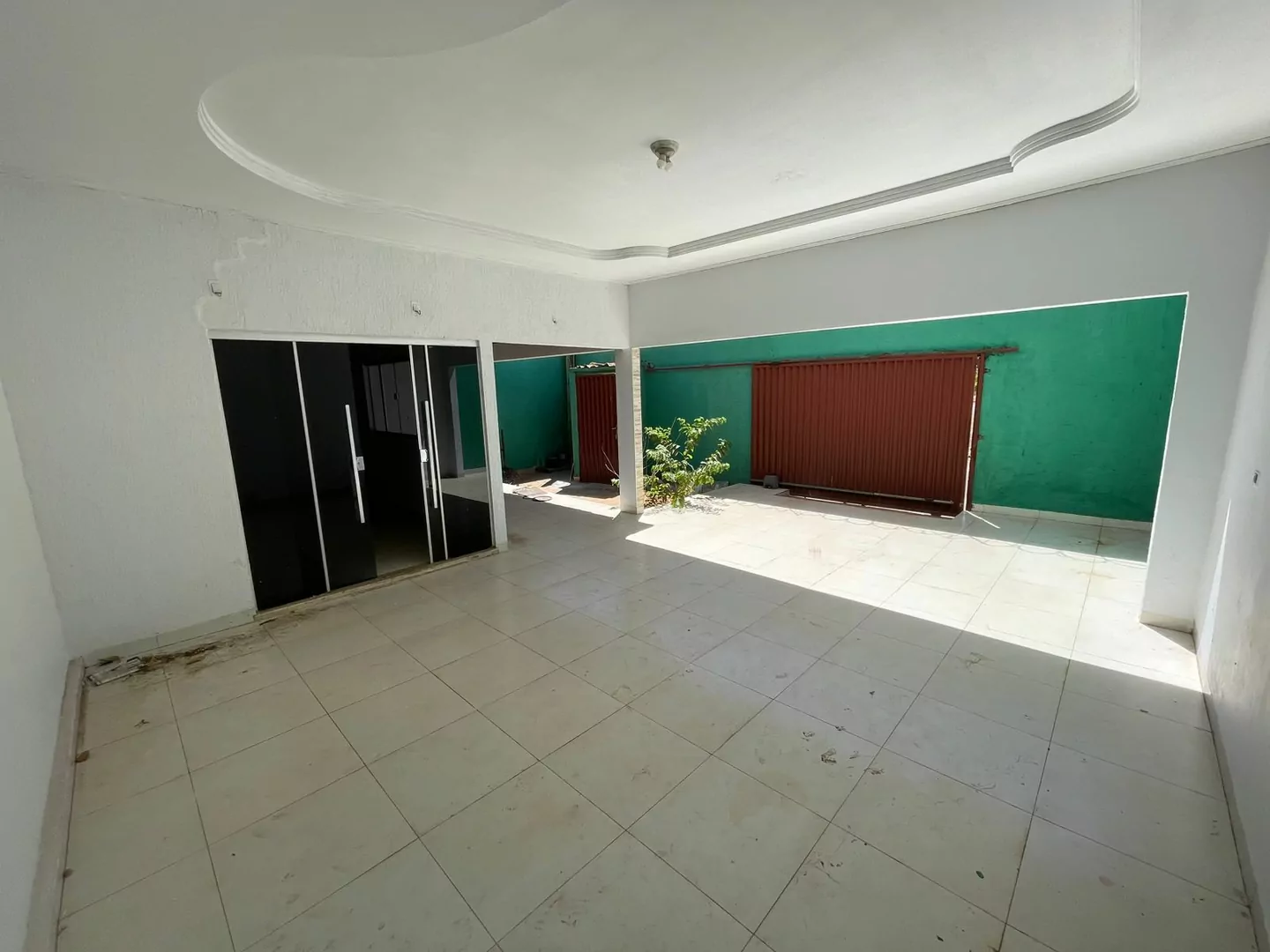 Vendo casa com Piscina no setor jardim America  em Porto Nacional-TO. — Miniatura 4
