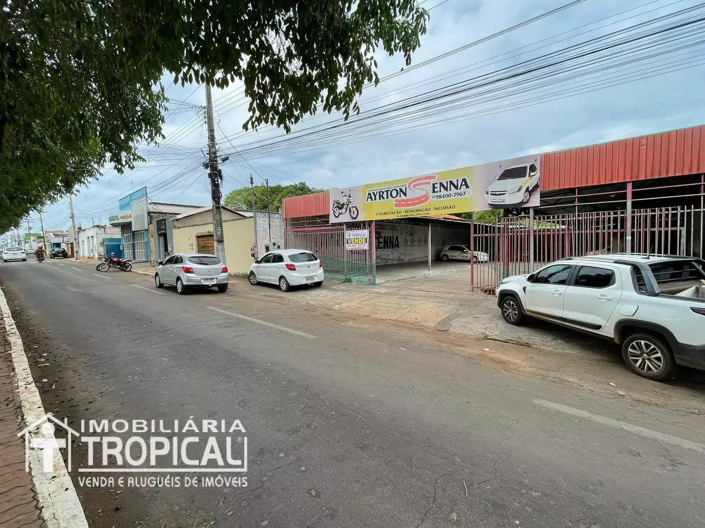 Vendo Ponto Comercial no centro de Porto Nacional-TO na AV. Joaquim Aires. — Miniatura 10